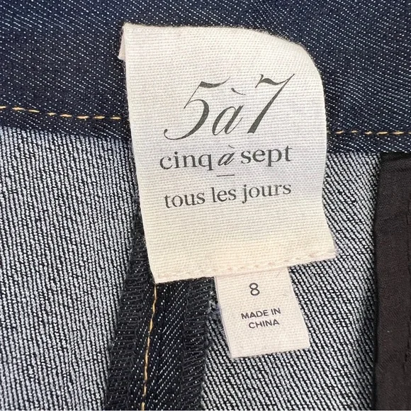 CINQ À SEPT Jeans Pleated Front Jogger Style Button at Ankle size 8